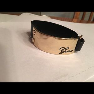 NWT Guess black vinyl & gold nameplate bracelet